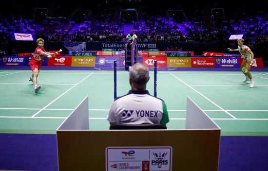 足球报：男足国字号两年来3次击败韩国 展现了中国足球的进步.