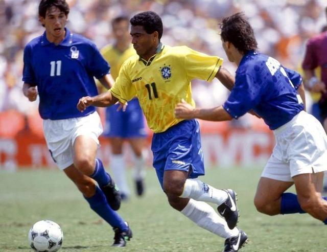 两人年薪1.09亿！曝恩比德膝伤令人担忧 乔治可能因伤缺席季前赛